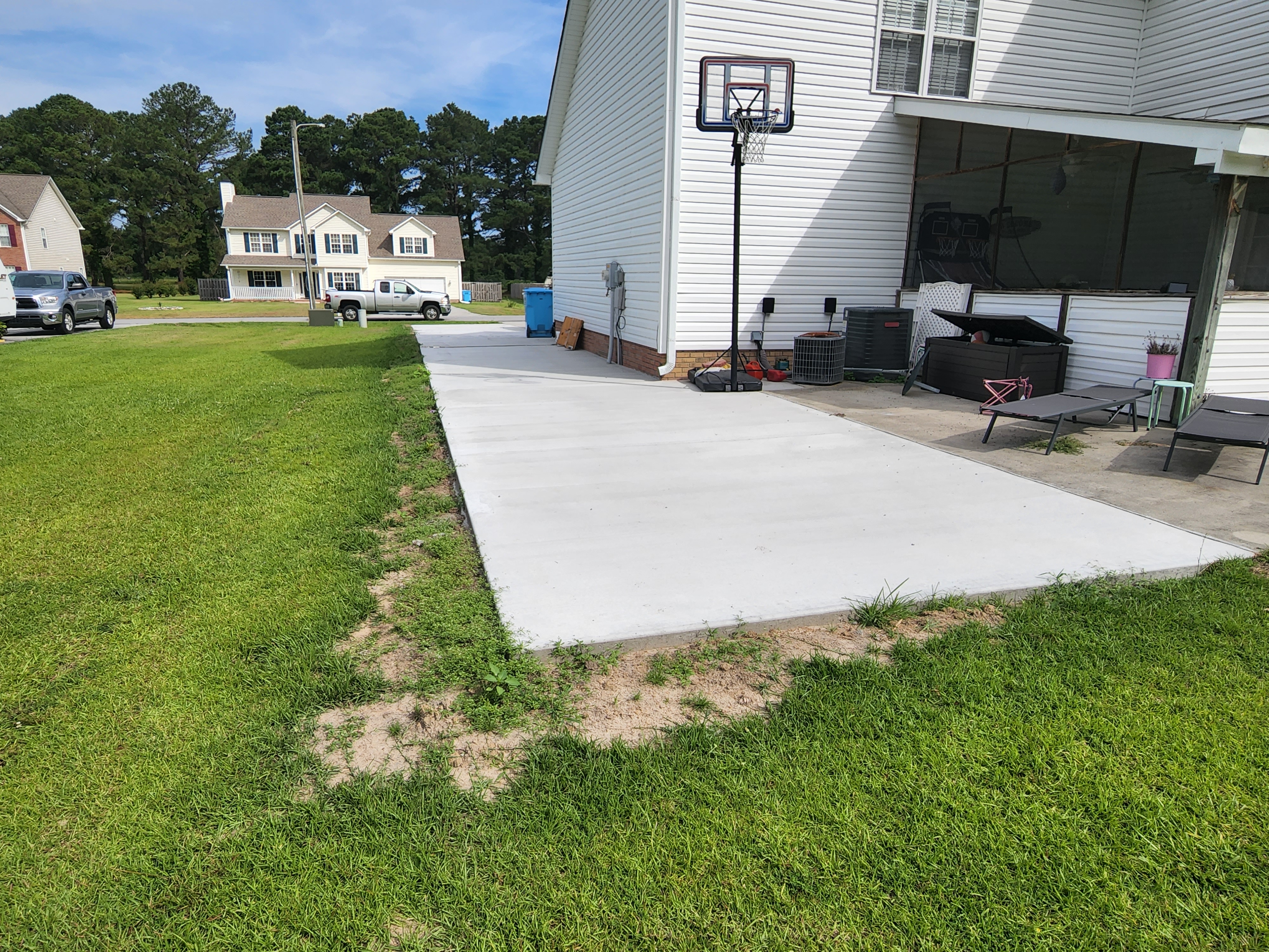 Wilmington Concrete Contractors custom deck builders